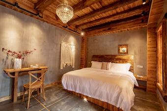 Hotel No. 5 Valley Hebi