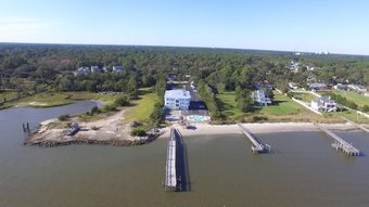 River Hotel Of Southport
