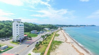 Hotel Yangyang Eight