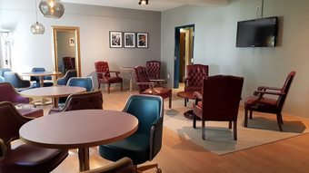Hotel �sbr� By Keflavik Airport