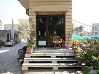 Hotel Oyo 36054 Nanda Lodge