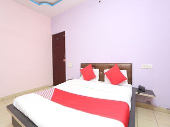 Hotel Oyo 35391 Landmark 2 Power House