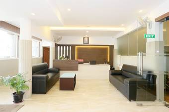 Hotel Oyo 38407 Sun Star Residency