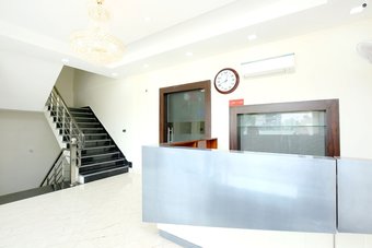 Oyo 40417 Hotel Grand Taj