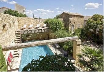 Hostal Les Sardines Aux Yeux Bleus