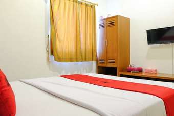 Hotel Reddoorz Near Universitas Kristen Satya Wacana