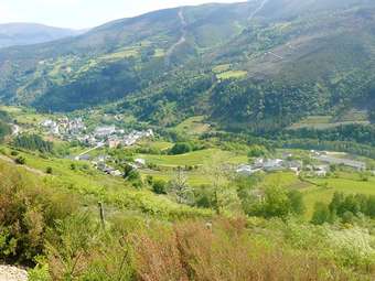 Apartment With 2 Bedrooms In San Antolin De Ibias, With Pool Access And Wifi