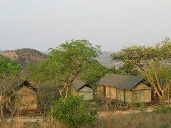 Posada Ndhula Luxury Tented Lodge