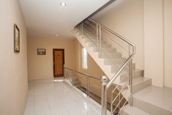 Hostal Oyo 1052 Sentosa Jaya Guest House Syariah