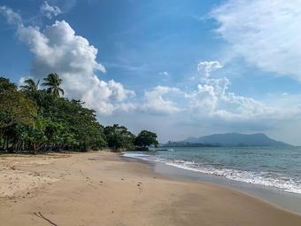 Hostal Aleesya Hostel