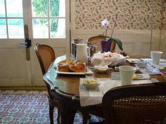 Bed & Breakfast Les Chambres D'h�tes De Luneil (b&b)