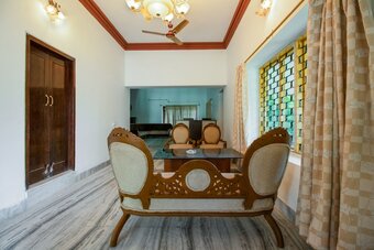 Hotel Oyo 39999 Space Ville