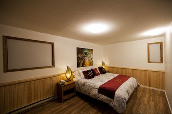 Shangri-la Waterfront Vacation Home