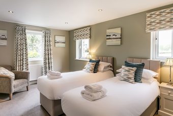 The Townhouses @ Carus Green