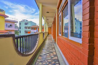 Oyo 472 Hotel Tapowan & Restaurant