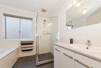 Dune At Carrickalinga - 22 Taronga Crescent