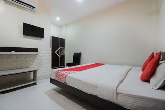 Oyo 44287 Hotel Aarav Plaza
