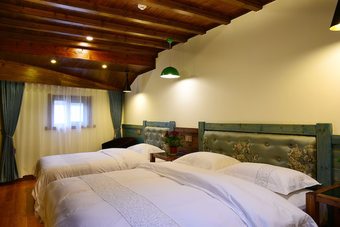 Posada Hongcun Dunyuan Hall