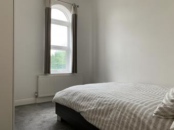 New Stylish Sleek 2bd Flat Heart Of Thornton Heath