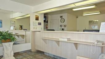 Motel 6 - Pensacola West