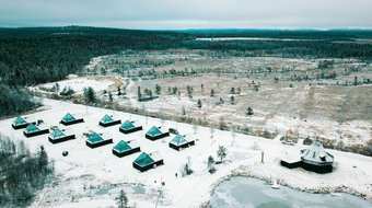 Hotel Aurora Pyramid Glass Igloos