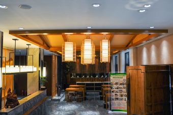 Qianna Guanshan Hotel