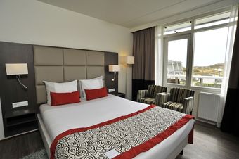 Strandhotel Westduin