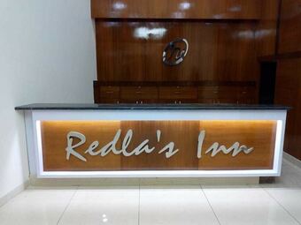 Hotel Redlas Inn