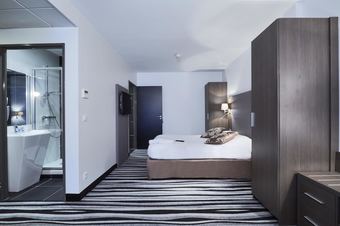 Hotel H�tel Kyriad Saint Quentin En Yvelines - Montigny