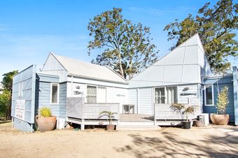 Huskisson Holiday Motel Cabins