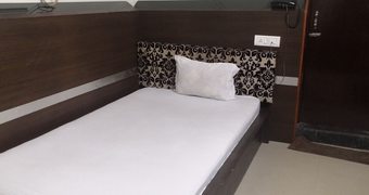 Spot On 44183 Hotel Rajasthan Fort