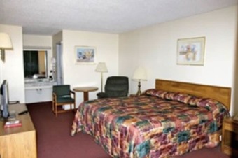 Hotel Limetree Inn & Suites