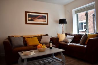 Refurbished 2 Bedroom Apartment In Templebar
