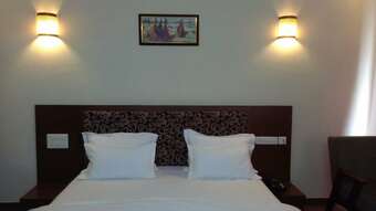 Hotel Neelkanth  Bagar Inn Resort