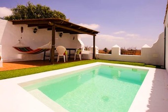Villa With 2 Bedrooms In Antigua, With Private Pool, Furnished Terrace And Wifi - 12 Km From The Beach