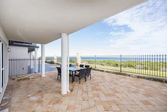 Ledge Point Village - Villa 16 - Beachfront Ocean Views