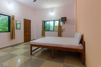 Hotel Spot On 44262 Jaideep Lodge