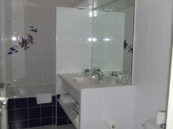 Hotel Ile De Lumiere