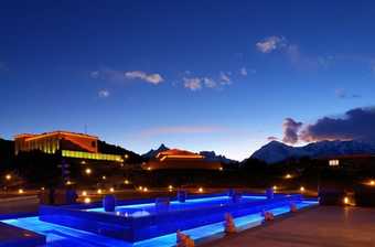 Hotel Deqin High Mountain Resort