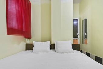 Spot On 46786 Hotel City Palace