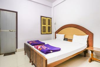 Spot On 46266 Hotel Poonam