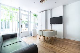 Dreamyflat - Bastille II