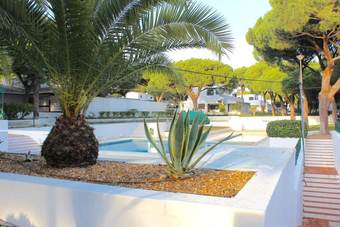 Apartment With 2 Bedrooms In Albufeira, With Pool Access, Furnished Garden And Wifi - 800 M From The Beach