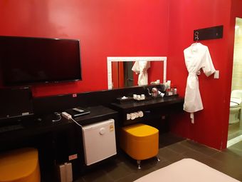 Danyang Riverside Hotel