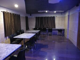 Sri Chendhoors Hotel Sp Residency