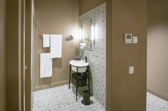 Hotel La Couronne Atelier Dependance