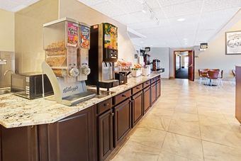 Motel Super 8 By Wyndham Longmont/del Camino