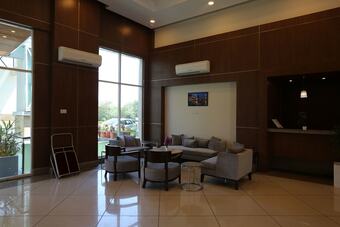 Hotel Aarogyam Suites