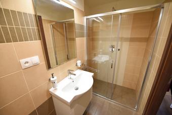 Hotel Apartm�ny V ?�?k�ch - Apartm�n V Klidu