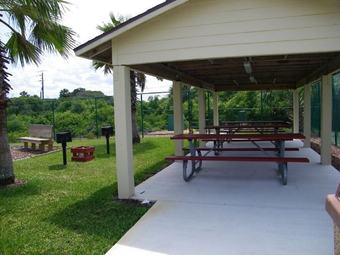 Sleeps 6, Ocean View Condo, 4 Heated Pools - Summerhouse 232